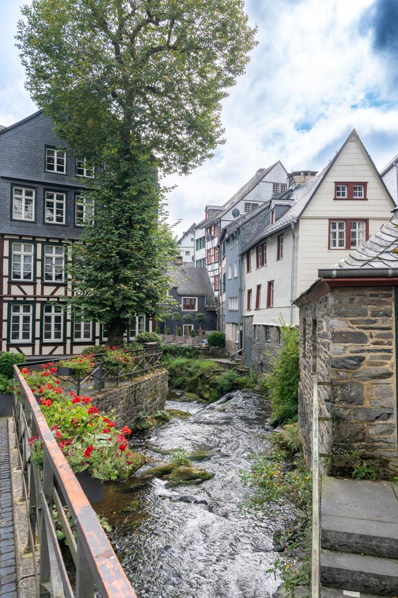 Holideis Monschau Center Apartments Exterior foto